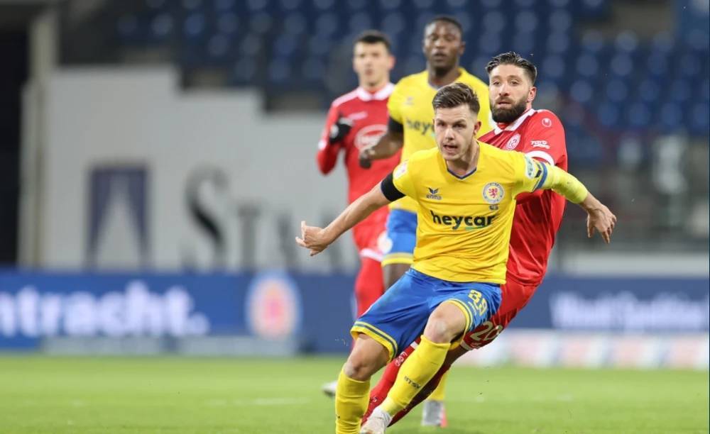 布洛克在季 布洛克在季