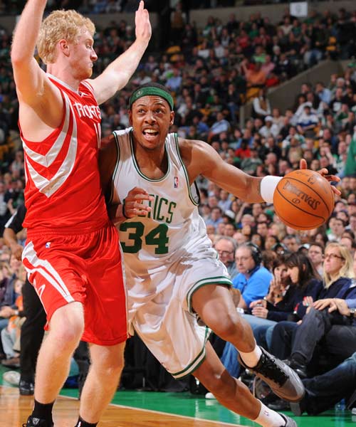 关键传中逼 关键传中逼